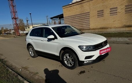 Volkswagen Tiguan II, 2017 год, 1 850 000 рублей, 4 фотография