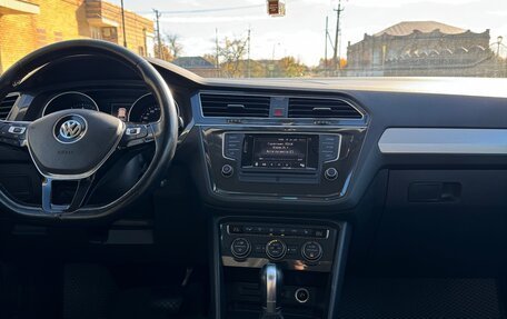 Volkswagen Tiguan II, 2017 год, 1 850 000 рублей, 11 фотография