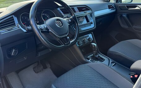Volkswagen Tiguan II, 2017 год, 1 850 000 рублей, 8 фотография