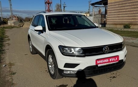 Volkswagen Tiguan II, 2017 год, 1 850 000 рублей, 3 фотография