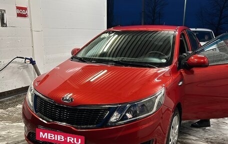 KIA Rio III рестайлинг, 2012 год, 920 000 рублей, 10 фотография