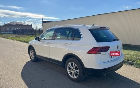 Volkswagen Tiguan II, 2017 год, 1 850 000 рублей, 6 фотография