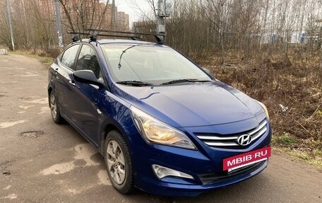 Hyundai Solaris II рестайлинг, 2014 год, 800 000 рублей, 3 фотография