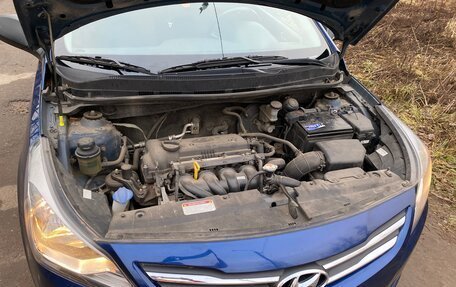 Hyundai Solaris II рестайлинг, 2014 год, 800 000 рублей, 14 фотография