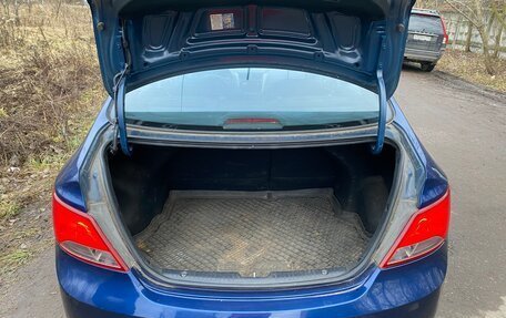 Hyundai Solaris II рестайлинг, 2014 год, 800 000 рублей, 13 фотография