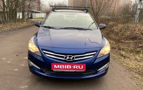 Hyundai Solaris II рестайлинг, 2014 год, 800 000 рублей, 2 фотография