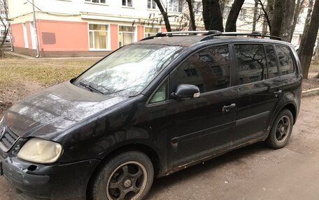 Volkswagen Touran III, 2004 год, 350 000 рублей, 6 фотография