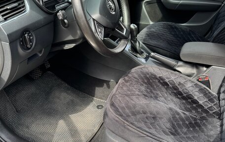 Skoda Octavia, 2017 год, 960 000 рублей, 10 фотография