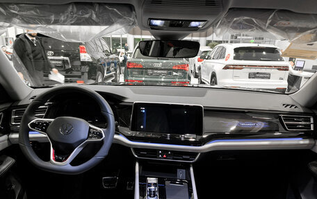 Volkswagen Teramont I, 2025 год, 5 599 000 рублей, 18 фотография