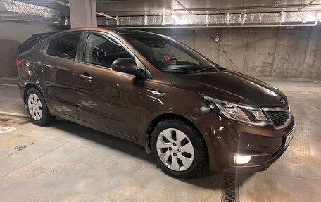 KIA Rio III рестайлинг, 2016 год, 890 000 рублей, 2 фотография