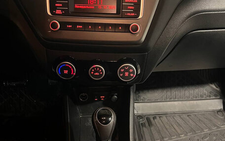 KIA Rio III рестайлинг, 2016 год, 890 000 рублей, 9 фотография