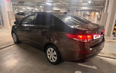 KIA Rio III рестайлинг, 2016 год, 890 000 рублей, 5 фотография