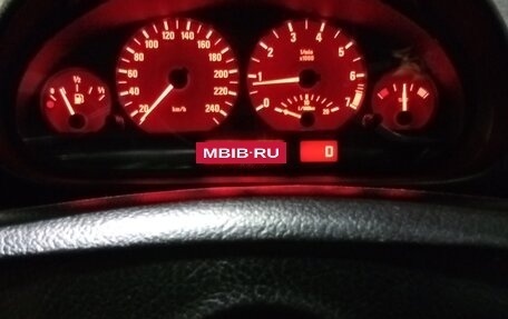 BMW 3 серия, 2004 год, 650 000 рублей, 9 фотография