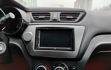 KIA Rio III рестайлинг, 2014 год, 920 000 рублей, 18 фотография