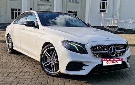 Mercedes-Benz E-Класс, 2016 год, 2 990 000 рублей, 2 фотография