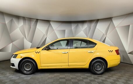Skoda Octavia, 2017 год, 600 000 рублей, 3 фотография