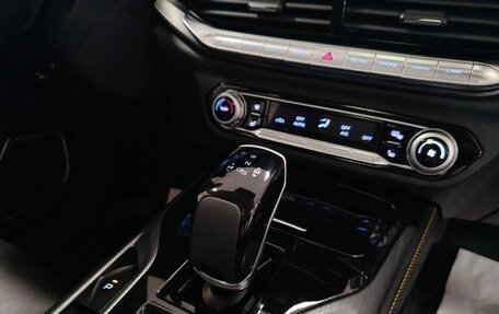 FAW Bestune T77, 2024 год, 2 568 000 рублей, 10 фотография