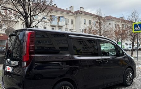 Toyota Noah III, 2014 год, 2 100 000 рублей, 5 фотография