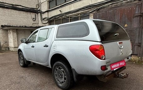 Mitsubishi L200 IV рестайлинг, 2012 год, 1 050 000 рублей, 9 фотография