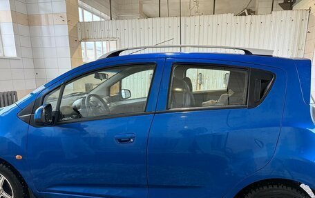 Chevrolet Spark III, 2011 год, 760 000 рублей, 3 фотография