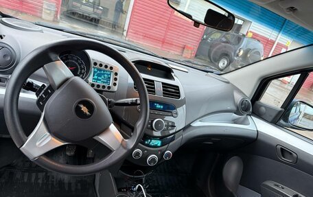 Chevrolet Spark III, 2011 год, 760 000 рублей, 6 фотография