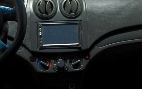 Chevrolet Aveo III, 2011 год, 260 000 рублей, 3 фотография