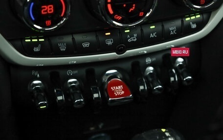 MINI Countryman II (F60), 2018 год, 2 299 000 рублей, 19 фотография