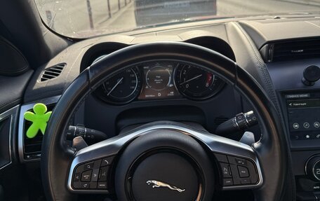 Jaguar F-Type I рестайлинг 2, 2019 год, 4 300 000 рублей, 10 фотография