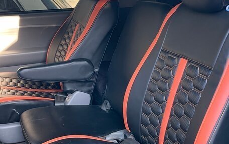 Hyundai Grand Starex Grand Starex I рестайлинг 2, 2014 год, 2 250 000 рублей, 3 фотография