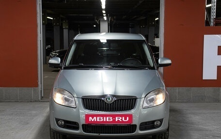 Skoda Fabia II, 2009 год, 549 000 рублей, 2 фотография