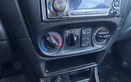 Nissan Almera, 2004 год, 230 000 рублей, 14 фотография