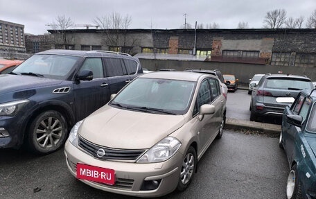 Nissan Tiida, 2011 год, 800 000 рублей, 1 фотография