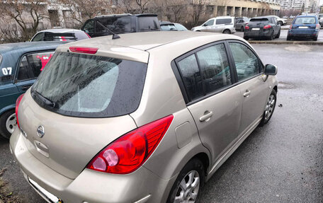 Nissan Tiida, 2011 год, 800 000 рублей, 4 фотография