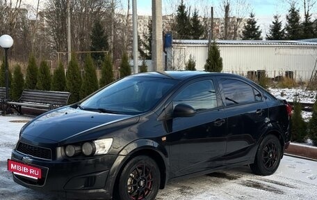 Chevrolet Aveo III, 2014 год, 750 000 рублей, 3 фотография