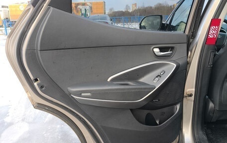 Hyundai Santa Fe III рестайлинг, 2016 год, 2 200 000 рублей, 17 фотография