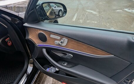 Mercedes-Benz E-Класс, 2018 год, 3 525 000 рублей, 16 фотография