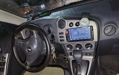 Pontiac Vibe II, 2004 год, 560 000 рублей, 4 фотография