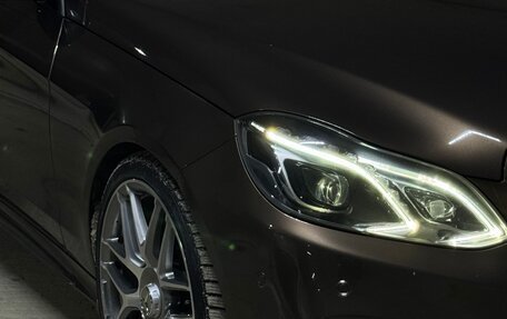 Mercedes-Benz E-Класс, 2015 год, 2 650 000 рублей, 10 фотография