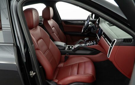 Porsche Cayenne III, 2021 год, 11 587 444 рублей, 8 фотография