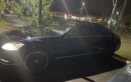 Mercedes-Benz S-Класс, 2012 год, 1 350 000 рублей, 1 фотография