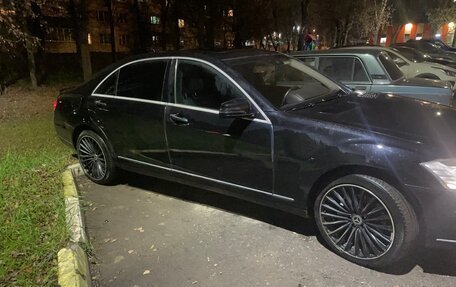 Mercedes-Benz S-Класс, 2012 год, 1 350 000 рублей, 2 фотография
