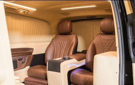 Mercedes-Benz V-Класс, 2020 год, 5 300 000 рублей, 15 фотография