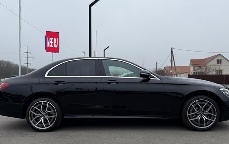 Mercedes-Benz E-Класс, 2021 год, 6 950 000 рублей, 4 фотография