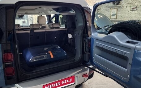 Land Rover Defender II, 2020 год, 6 500 000 рублей, 3 фотография