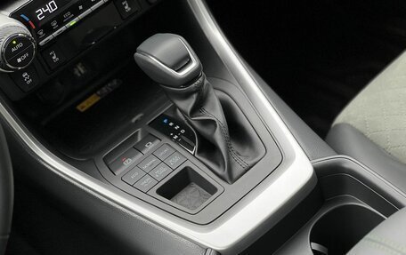 Toyota RAV4, 2025 год, 4 190 000 рублей, 25 фотография