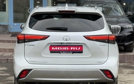 Toyota Highlander, 2025 год, 5 690 000 рублей, 6 фотография