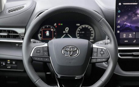 Toyota Highlander, 2025 год, 5 690 000 рублей, 12 фотография