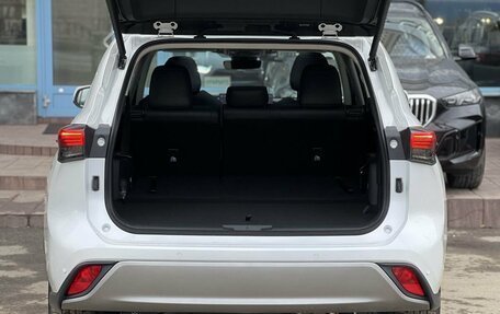 Toyota Highlander, 2025 год, 5 690 000 рублей, 36 фотография