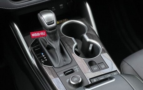 Toyota Highlander, 2025 год, 5 690 000 рублей, 27 фотография