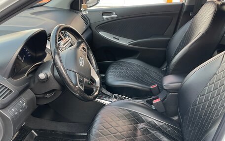 Hyundai Solaris II рестайлинг, 2015 год, 1 150 000 рублей, 16 фотография